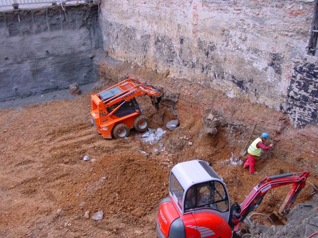 Demolácia objektov pre hotel Tatra Bratislava